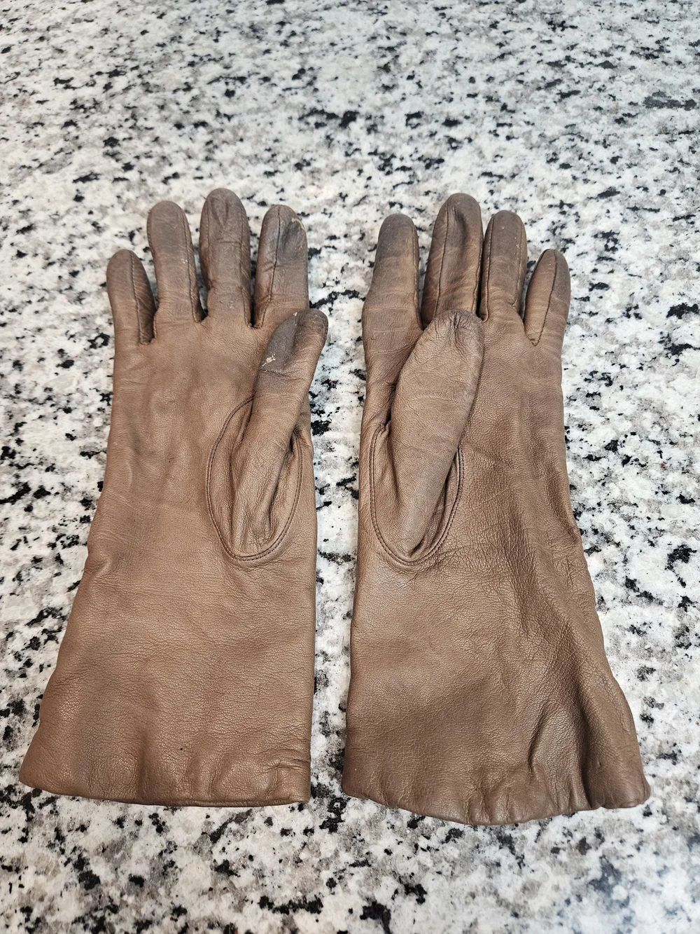 Women's Brown Leather Dress Gloves - Classic Sophistication